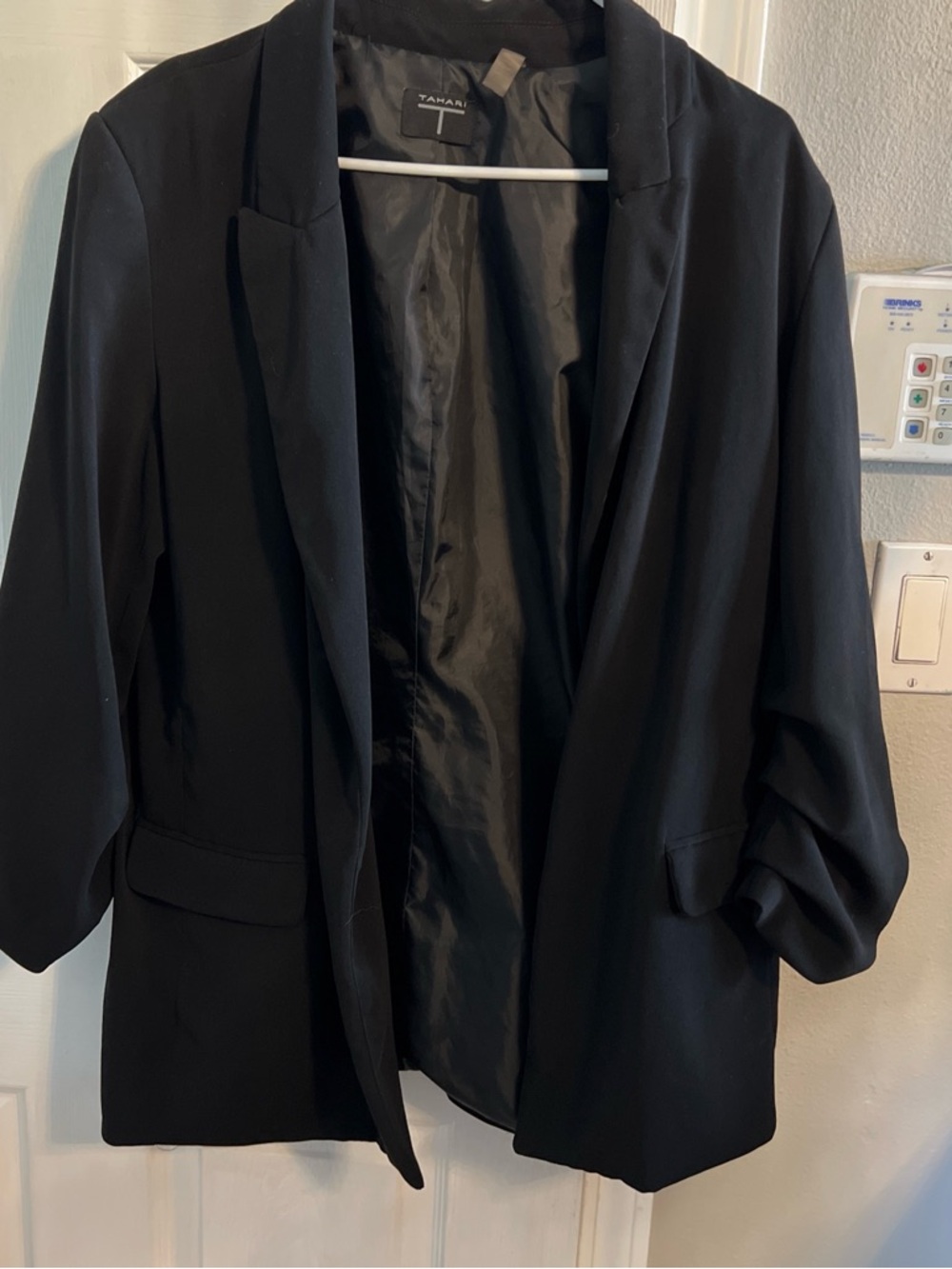 Tahari Black Open-Front Blazer